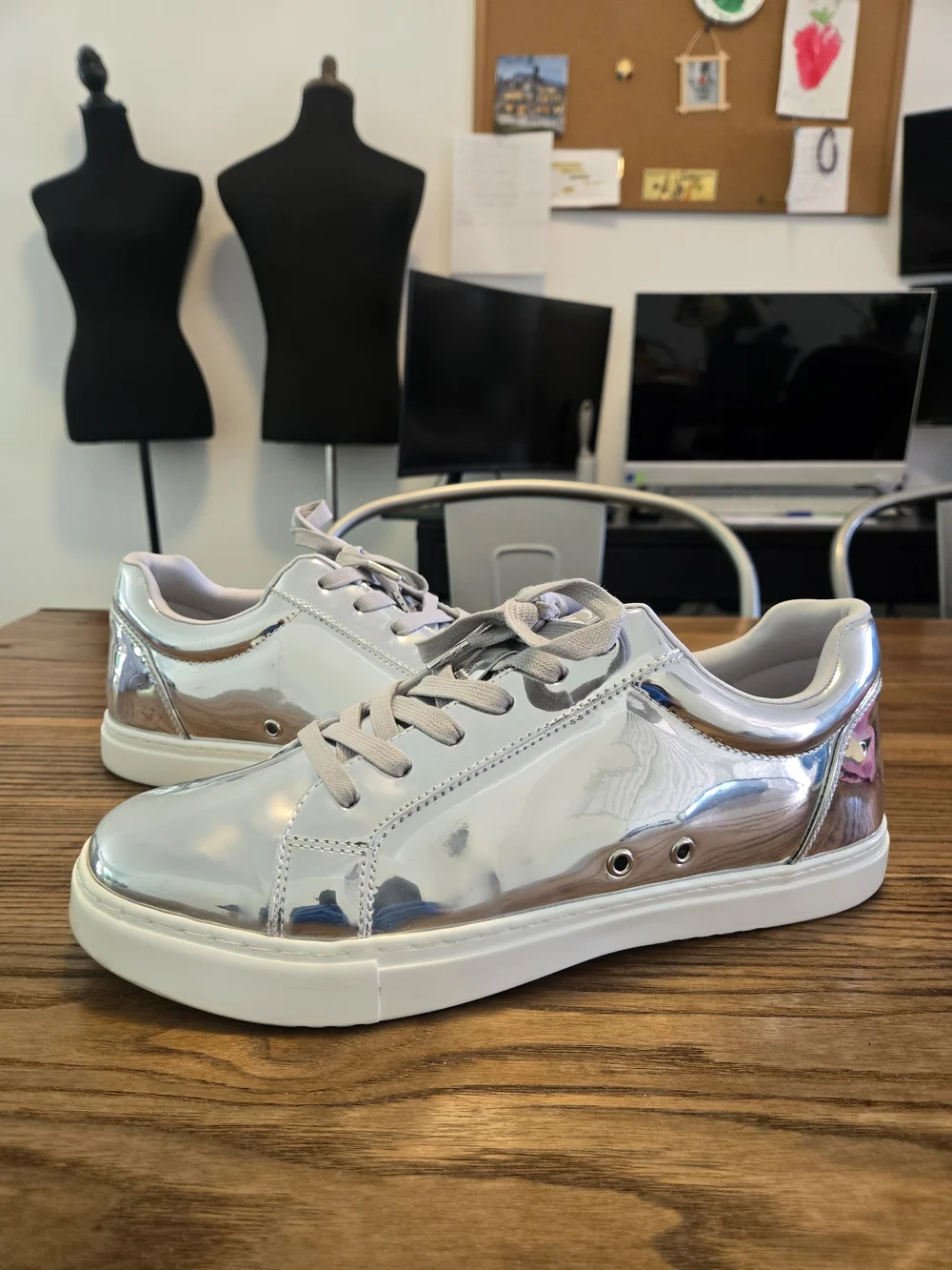 Fuego Low Top Metallic Dance Shoes Unisex Women's Size 11 Mens Size 10